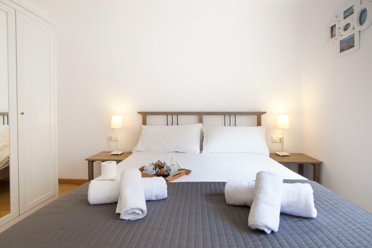 Bbarcelona Family Flat Apartment Bagian luar foto