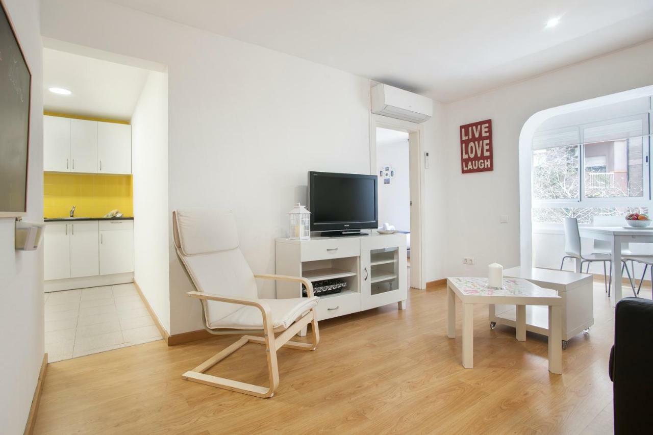 Bbarcelona Family Flat Apartment Bagian luar foto