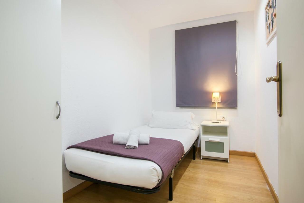 Bbarcelona Family Flat Apartment Bagian luar foto